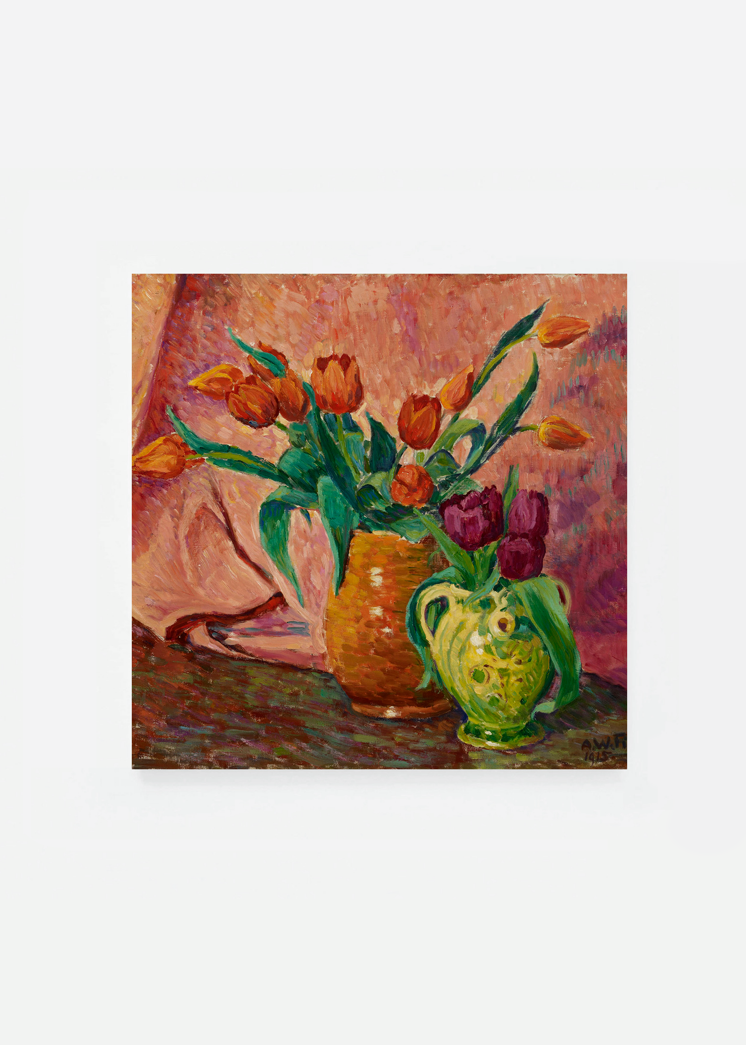 Two vases with tulips